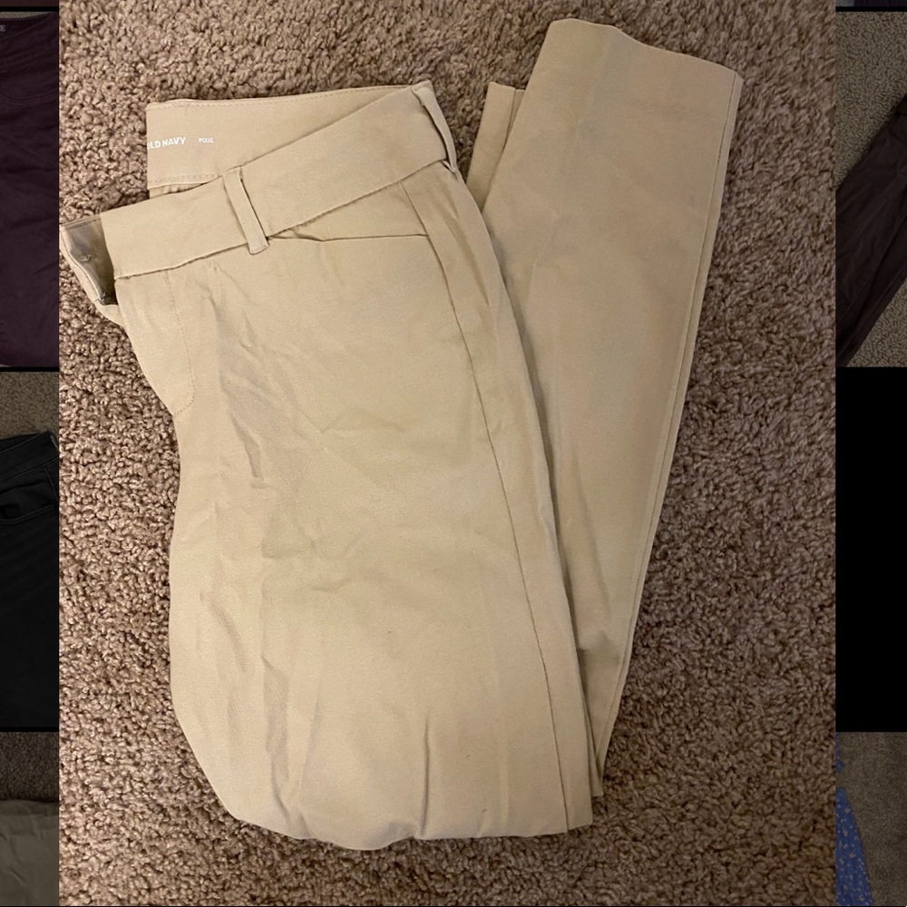 Old Navy Khaki Pixie Pants